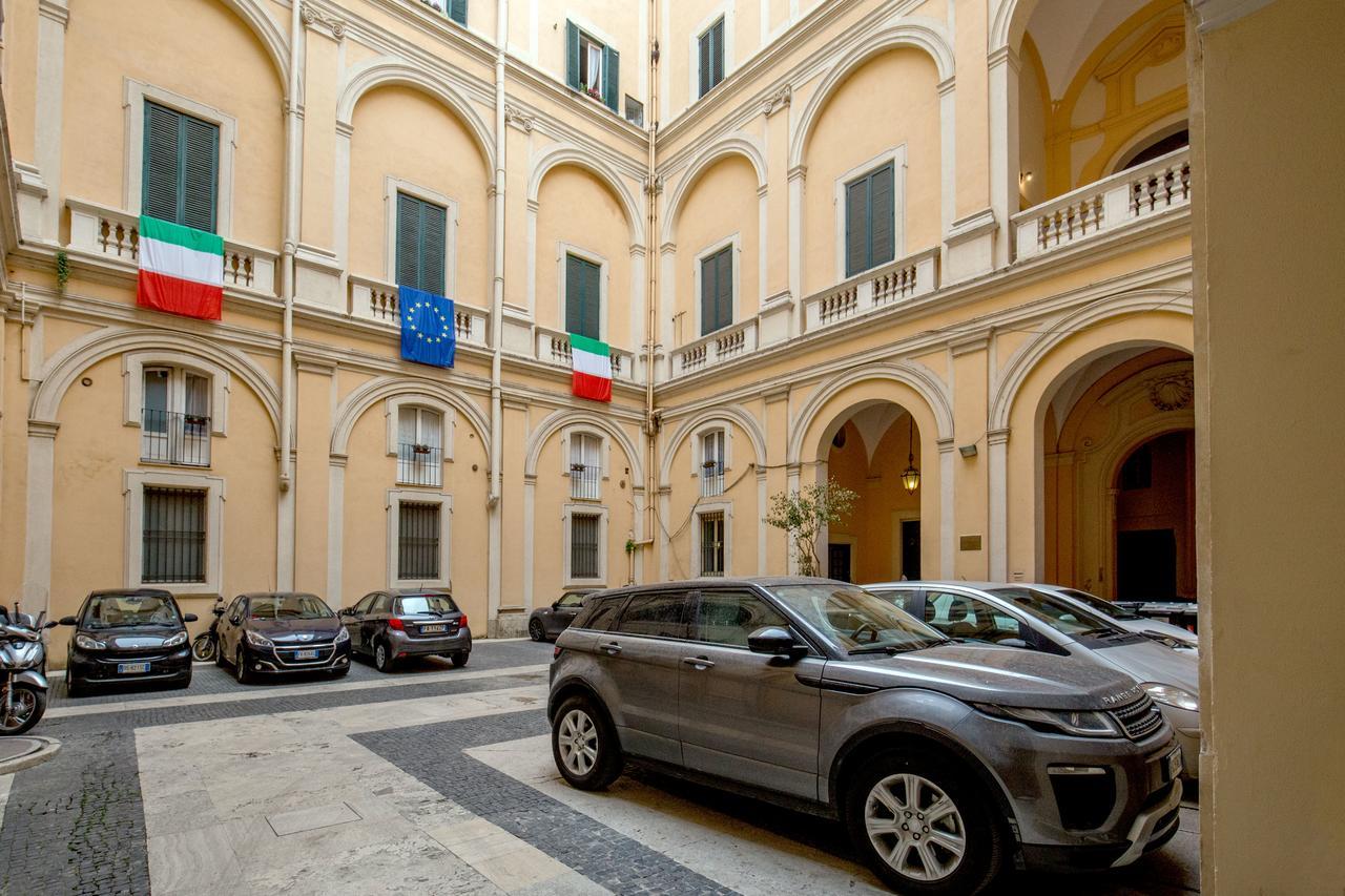 Mytale Apartment Luxury Torre Argentina Roma Exterior foto